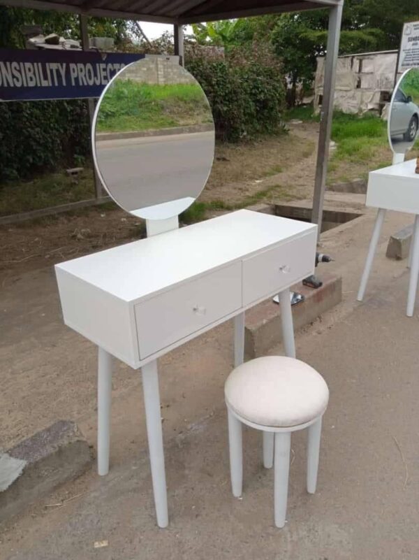 White Vanity Set with Lighted Mirror, Makeup Vanity Dressing Table with Touch Screen Dimming Mirror for bedroom